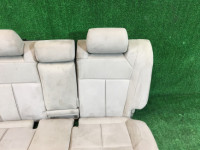 Комплект сидений SUBARU LANCASTER OEM 64010AE700GE, 64010AE710GE, 64221AE130GE, 64231AE130GE BHE BH9 BH5 2000 Beige 8L5