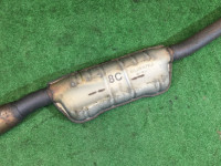 中間マフラー SUBARU LANCASTER OEM 44200AE080 BHE BEE 2000 EZ30