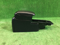 Glovebox and armrest SUBARU LEGACY OEM 92111AG000JC BLE BPE BP5 BL5 BL9 BP9 2003 black 32J