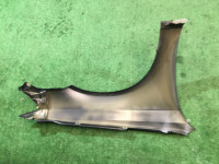 Aleta delantera izquierda SUBARU LEGACY OEM 57110AG0109P BLE BPE BP5 BL5 2003 black 32J