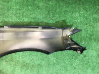 Aleta delantera izquierda SUBARU LEGACY OEM 57110AG0109P BLE BPE BP5 BL5 2003 black 32J