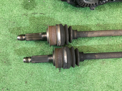 Редуктор G/R=3.082 с приводами SUBARU LEGACY OEM 38300AC200, 38104AA190 BLE BPE 2003 EZ30