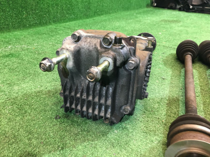 Редуктор G/R=3.082 с приводами SUBARU LEGACY OEM 38300AC200, 38104AA190 BLE BPE 2003 EZ30