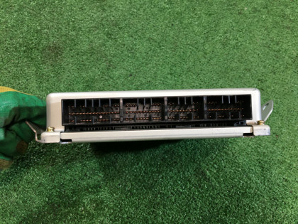 Centralita del motor SUBARU LEGACY OEM 22611AG491 BE9 BH9 2001 EJ254