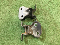右前门铰链 SUBARU LEGACY OEM 60070AG0109P, 60070AG0009P BP5 BL5 BLE BPE BL9 BP9 2007 black 32J