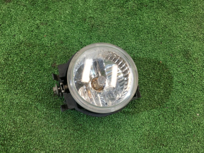 Faro antiniebla derecho 84501AG081, 84927AG220 SUBARU LEGACY