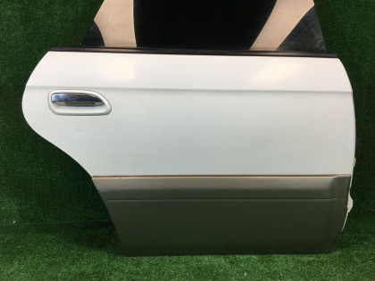右リアドア SUBARU LANCASTER OEM 60400AE260 , 60400AE420, 91111AE060MF BHE BH9 1999 white / grey 8K2