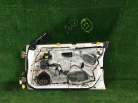右前门 SUBARU LANCASTER OEM 60009AE040, 91111AE040MF BHE BH9 1999 white / grey 8K2