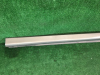Embaladeira direita SUBARU LANCASTER OEM 91111AE080MF BH9 1999 white / grey 8K2