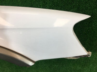 Крыло переднее правое SUBARU LANCASTER OEM 57120AE021, 91111AE000MF BHE BH9 1999 white / grey 8K2