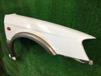 Крыло переднее правое SUBARU LANCASTER OEM 57120AE021, 91111AE000MF BHE BH9 1999 white / grey 8K2