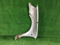 Крыло переднее правое SUBARU LANCASTER OEM 57120AE021, 91111AE000MF BHE BH9 1999 white / grey 8K2