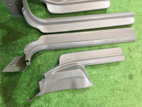 门槛饰条 SUBARU LANCASTER OEM 94060AE000OA, 94060AE010OA, 94061AE000OA, 94061AE010OA BHE BH9 BH5 1999 white / grey 8K2