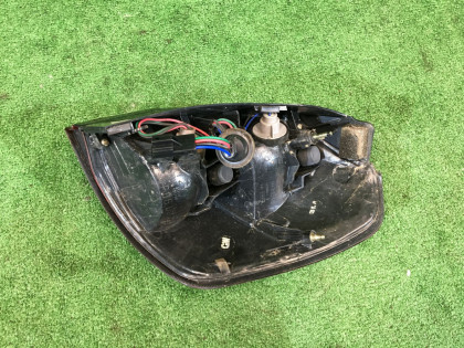 左テールランプ SUBARU LANCASTER OEM 84201AE230 BHE BH9 1999