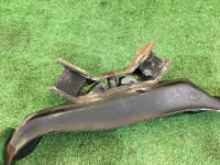 คานรองเกียร์ SUBARU LEGACY OEM 41022AC150, 41021AC380 BG5 BG9 BD5 BD9 1996 EJ20