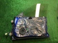 Puerta delantera derecha SUBARU LEGACY OEM 61100AC001 BG9 BG5 BD5 BD9 1996 Blue 52D