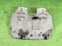 แผ่นกันใต้เครื่อง 56410AC040 SUBARU LEGACY