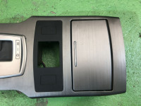 Подстаканник SUBARU OUTBACK OEM 92122AJ000, 92134AJ000, 92133AJ050 BRF BRM BR 2009 black D4S