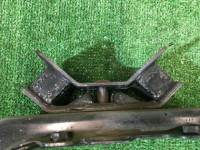 Travesaño de la caja de cambios SUBARU LEGACY OEM 41022AE120, 41011AE000 BE5 BH5 2001 EJ206