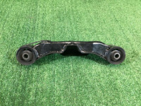 ยางแท่นเฟืองท้าย 41310AE002 SUBARU LEGACY