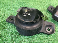 Apoios do motor SUBARU LEGACY OEM 41022AE001, 41022AE011 BH9  BH5 BE5 BE9 2001 EJ206