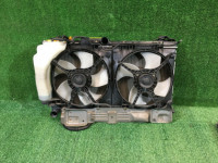 Radiador do motor 45111AE022 SUBARU LEGACY
