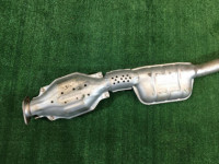 排气中段 катализатор SUBARU LEGACY OEM 44200AE120 BE5 BH5 2001 EJ206