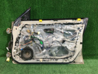 Porta dianteira direita SUBARU LANCASTER OEM 60009AE040 BH9 BHE 1998 beige 8L5