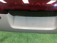 Porta da bagageira SUBARU LANCASTER OEM 60800AE040, 63011AE010, 84251AE060 BH9 BHE BH5 1998 beige 8L5