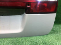 Porta da bagageira SUBARU LANCASTER OEM 60800AE040, 63011AE010, 84251AE060 BH9 BHE BH5 1998 beige 8L5