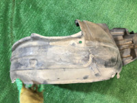 右前轮内衬 SUBARU LANCASTER OEM 59110AE020 BHE BH9 1998 beige 8L5