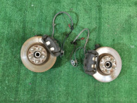 ดุมล้อหน้า 26310AA092, 26291AC021, 26291AC031, 28016AA011 SUBARU LANCASTER