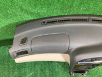 Торпедо SUBARU LANCASTER OEM 66045AE000DG, 66050AE200GE, 66180AE000, 66060AE040, 66120AE000GE BH9 BH5 BHE BE5 1998 beige 8L5