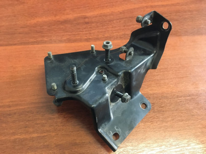 Крепление 14874AA030 SUBARU LEGACY