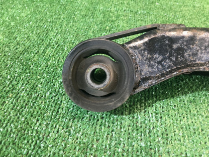 差速器支座 SUBARU LANCASTER OEM 41310AE020 BHE BH9 BH5 2000 EZ30