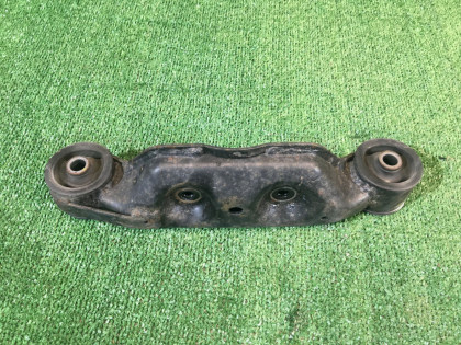 差速器支座 SUBARU LANCASTER OEM 41310AE020 BHE BH9 BH5 2000 EZ30
