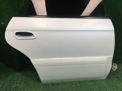 Puerta trasera derecha SUBARU LANCASTER OEM 60400AE420 BHE BH9 2000 white 07C