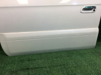 Дверь передняя левая SUBARU LANCASTER OEM 60009AE050 BHE BH9 2000 white 07C