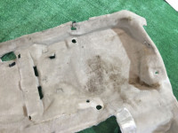 พรมปูพื้นห้องโดยสาร SUBARU LANCASTER OEM 95011AE050GG BHE BH9 BH5 2000 white 07C