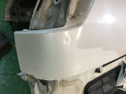 Right rear fender SUBARU LANCASTER OEM 51410AE160 BHE BH9 2000 white 07C