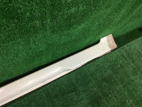 右サイドシル SUBARU LANCASTER OEM 91111AE080YF BHE BH9 2000 white 07C