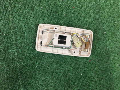 Plafonier central SUBARU LANCASTER OEM 84601AE000GF BHE BH9 2000 EZ30