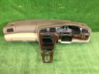 คอนโซลหน้า 66045AE000DG, 66050AE200GE, 66180AE000, 66060AE040, 66120AE000GE SUBARU LANCASTER