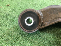デフマウント SUBARU OUTBACK OEM 41310AG021 BPE BP9 BP5 2005 EZ30