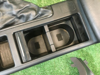 Бардачок подлокотник SUBARU OUTBACK OEM 92111AG200JC BPE BP9 BP5 2005 gold 39J