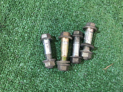 น็อตปรับศูนย์ล้อหน้า 20540AA090, 20540AA100 SUBARU OUTBACK