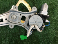 Elevador de vidro traseiro esquerdo SUBARU OUTBACK OEM 62188AG011 BPE BP9 BP5 2005