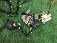 ชุดดูดฝาท้ายอัตโนมัติ SUBARU OUTBACK OEM 63031AG001, 63160AG001, 63224AG000 BPE BP9 BP5 2005 gold 39J