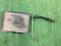 ขายึดแบตเตอรี่ 82161AG011, 82161AG001, 82182AG001, 82122AG001 SUBARU OUTBACK