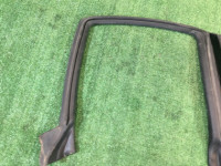 右车门密封条 SUBARU OUTBACK OEM 63521AG000 BPE BP9 BP5 2005 gold 39J